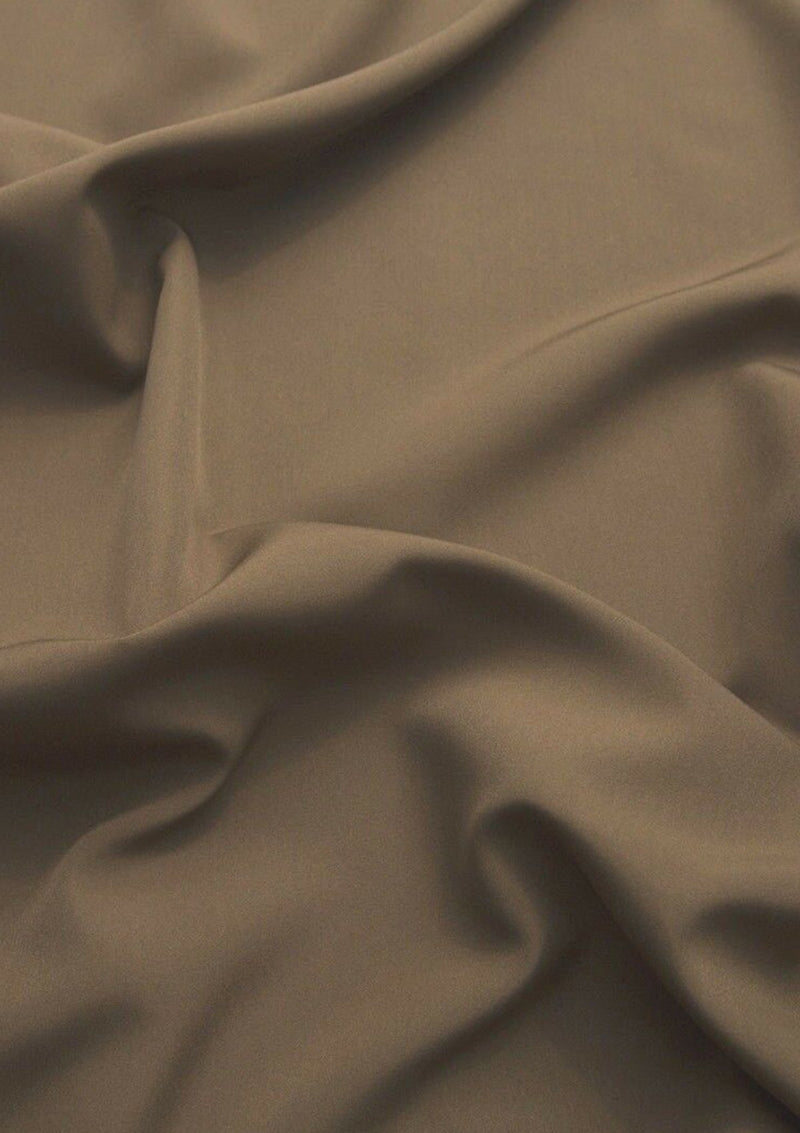 Kangaroo Crepe Dress Fabric Soft Touch Multiversatile Use Linings/craft/ 44/45"