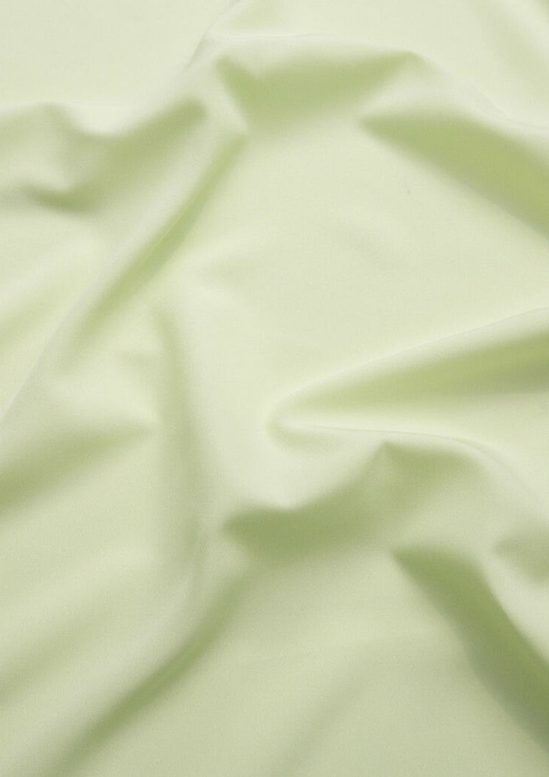 Light Green Crepe Dress Fabric Soft Touch Multiversatile Use Linings/craft/ 44/45"